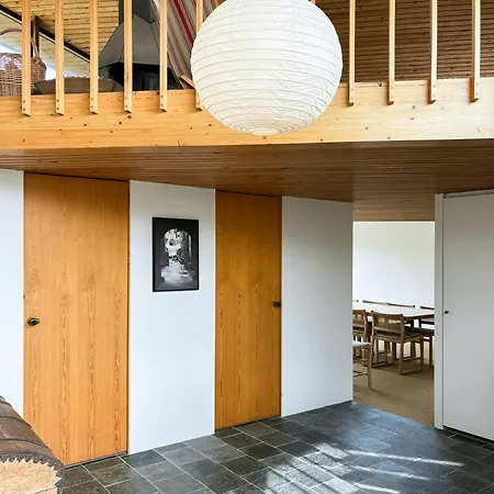 Dom wakacyjny Architect-designed Close To The
