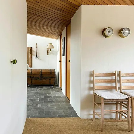 Dom wakacyjny Architect-designed Close To The